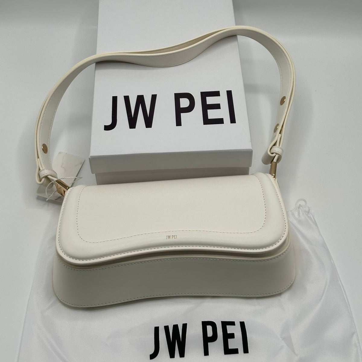 Jw Pei Joy Shoulder Bag | White