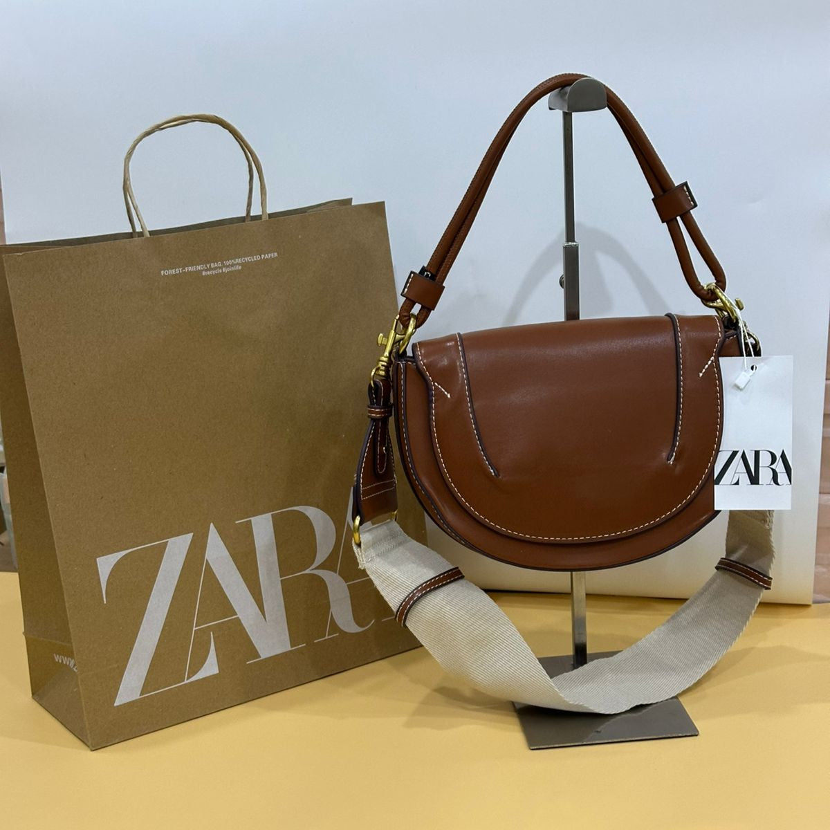 Zara Contrast Topstitch Bag | Brown
