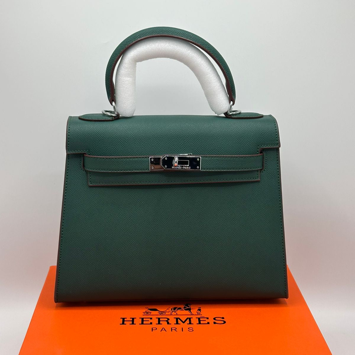 Hermes Kelly Leather Bag | Green