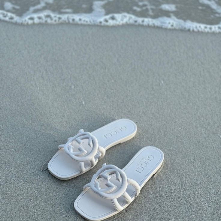 Gucci Interlocking Slides | White