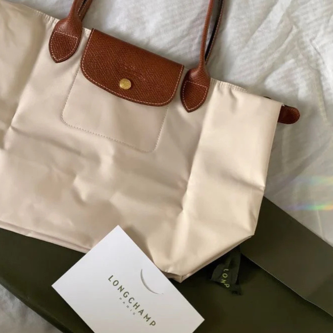 LongChamp Le Pliage Large | White